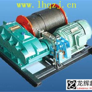 ���ؙC(j��)׃�l���ھ�P(y��ng)�C(j��)�ٿ�ϵ�y(t��ng)�đ�(y��ng)�÷�����